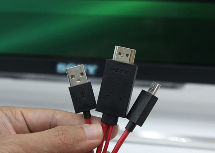 Hướng dẫn kết nối điện thoại với máy chiếu đơn giản