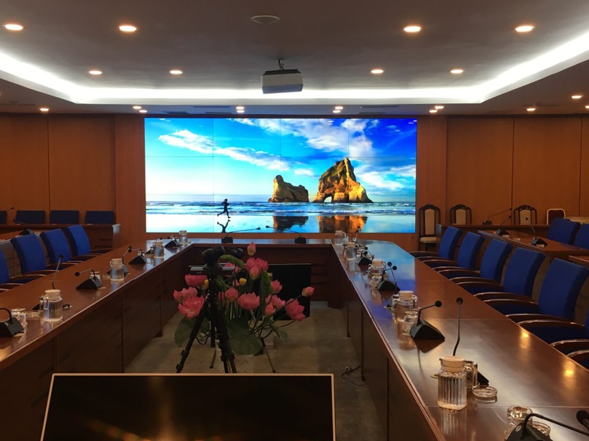 Kinh nghiệm lựa chọn màn hình LED dành cho phòng họp