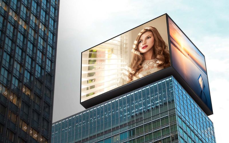 Màn hình quảng cáo kỹ thuật số dẫn đầu xu hướng marketing hiện nay