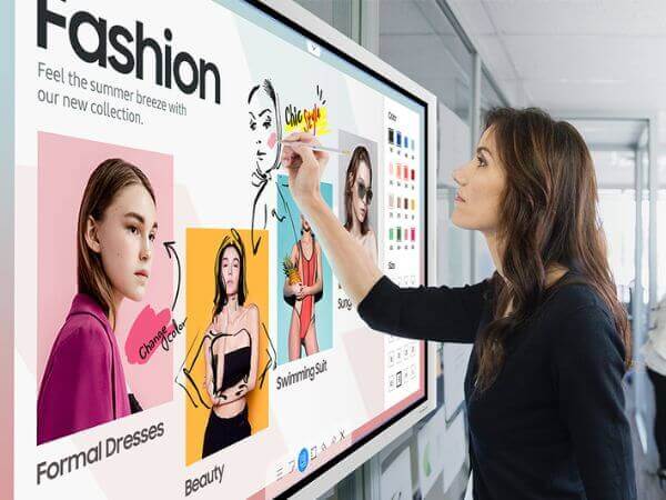 Màn hình quảng cáo tương tác